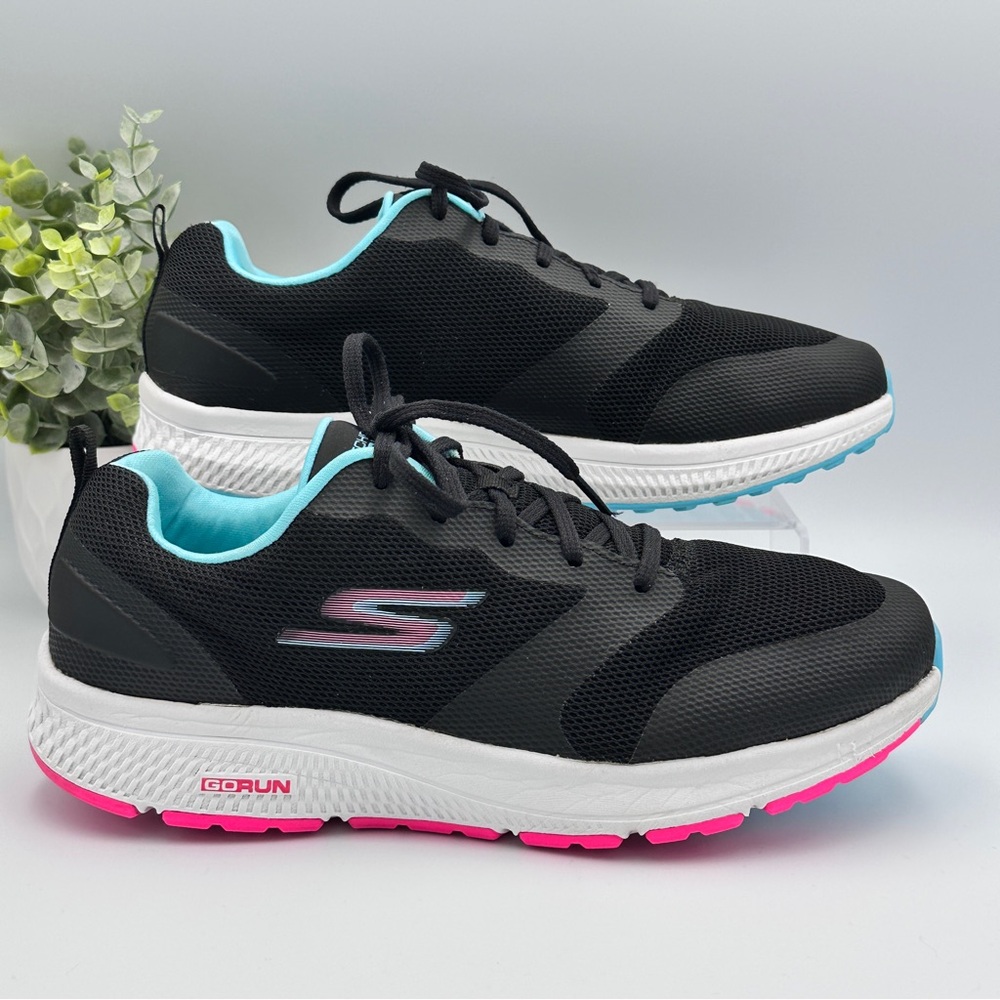 Skechers Women's Black and Pink Athletic Shoes
